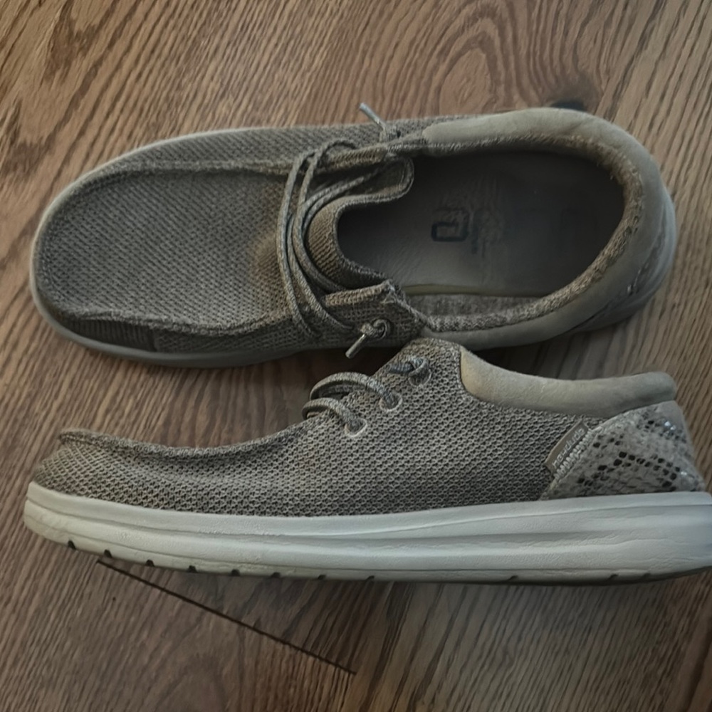 Women’s Hey Dudes Taupe (Brown/Gray)